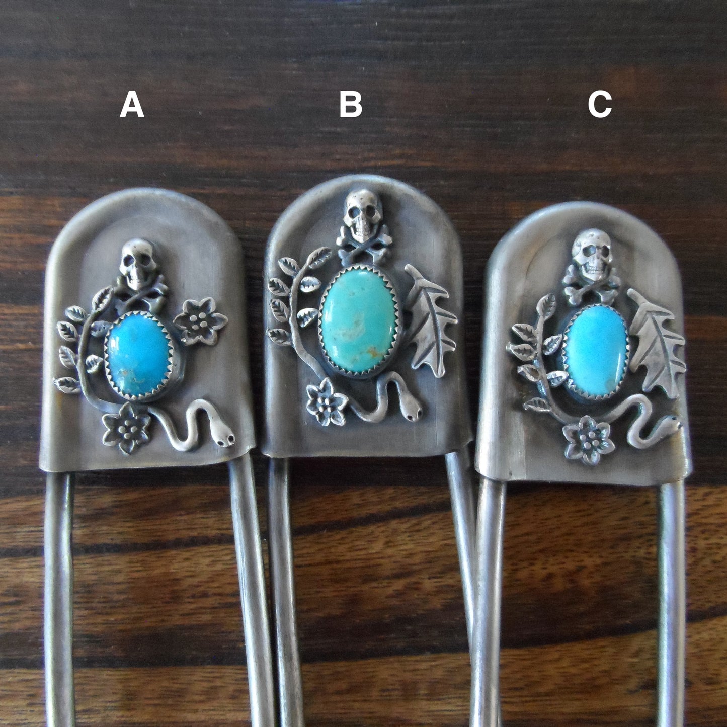 Skull Safety Pin Key Chain