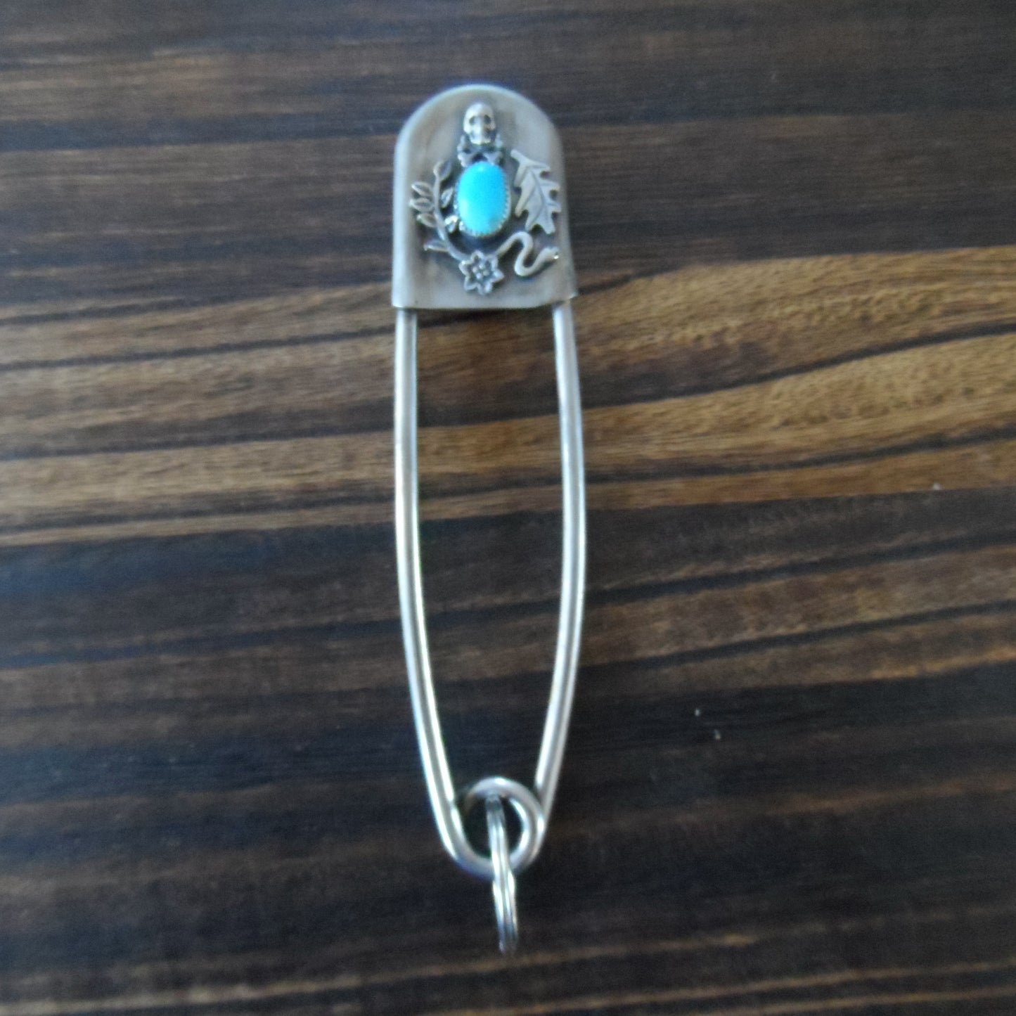Skull Safety Pin Key Chain